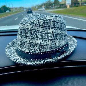Men’s fedora hat